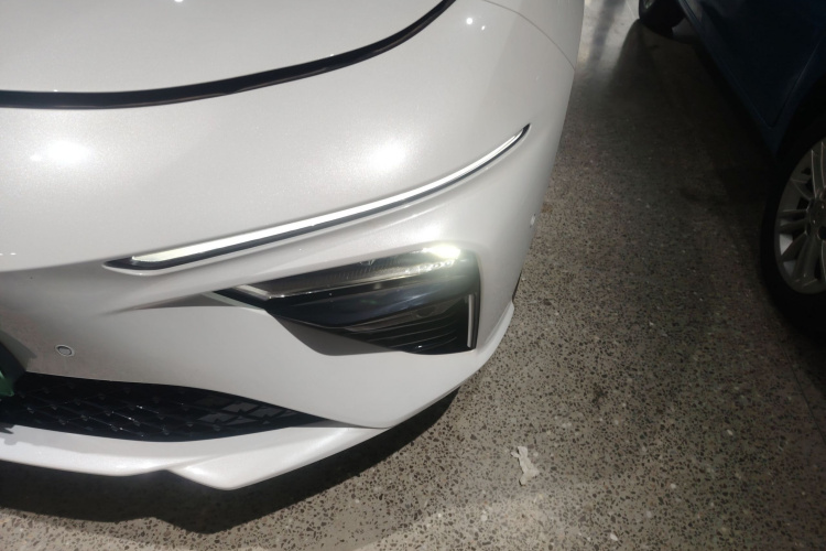 哪吒汽车 哪吒S猎装 2024款 增程300 标准版局部细节36