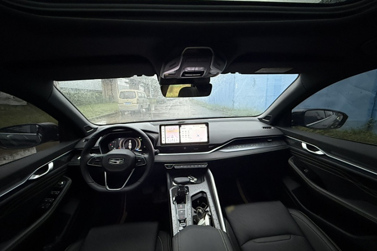 吉利汽车 星瑞 2023款 1.5TD 扶摇版中控内饰7001