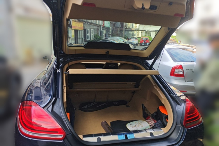 保时捷 2016款 Panamera Executive Edition 3.0T中控内饰23