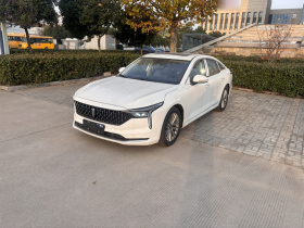 奔腾B70 2025款 龙耀版 1.5T 欢享型