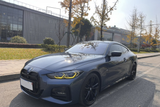 宝马4系 2022款 425i M运动曜夜套装