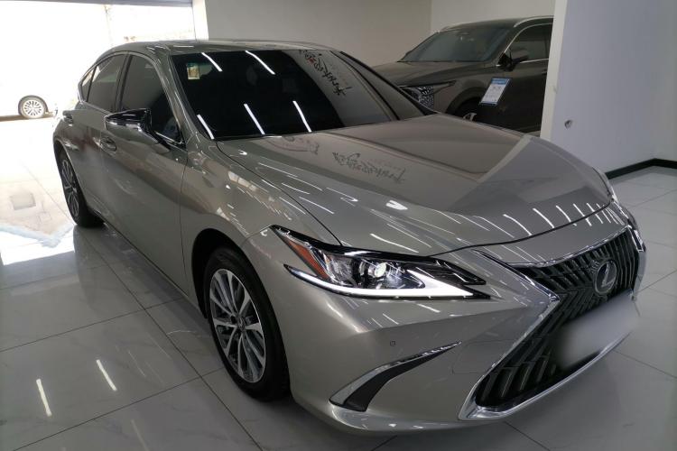 雷克萨斯ES 2022款 200 卓越版车身外观6002