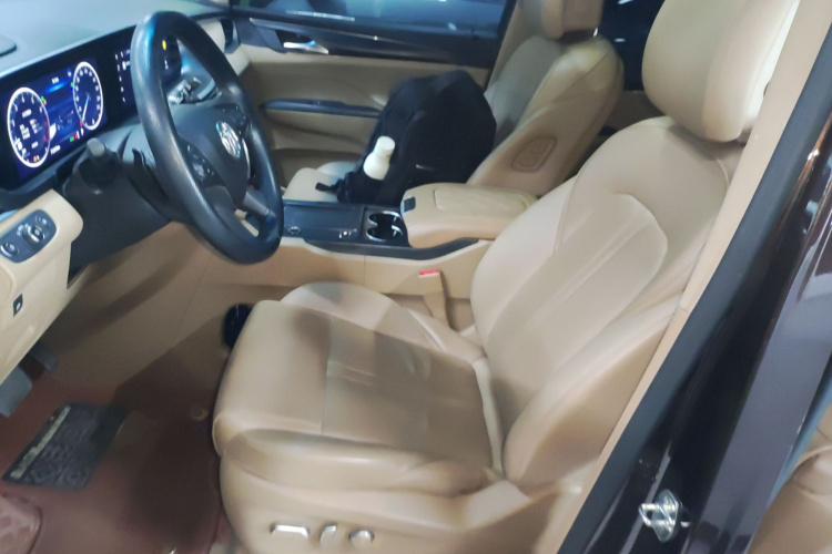 别克GL8 2021款 ES陆尊 653T 豪华型中控内饰19