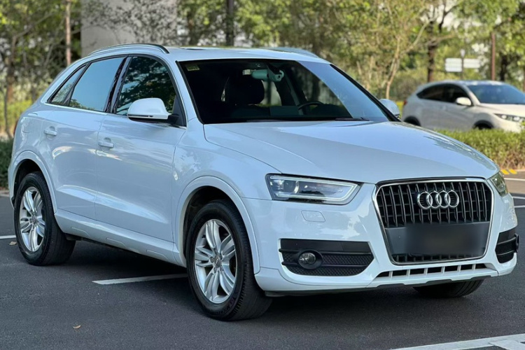 奥迪Q3 2015款 30 TFSI 舒适型车身外观6005