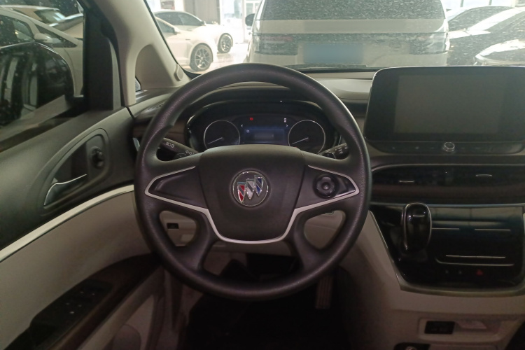 别克GL8 2022款 陆上公务舱 652T 舒适型中控内饰13