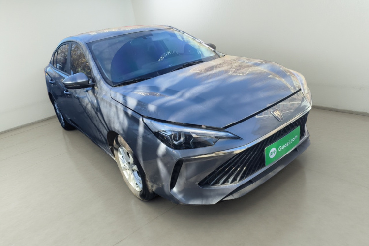 荣威i5 2023款 1.5L 手动舒享版车身外观3