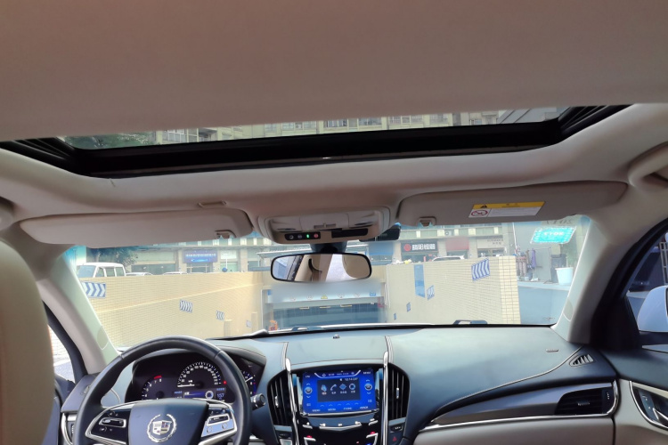 凯迪拉克ATS-L 2014款 25T 舒适型中控内饰22