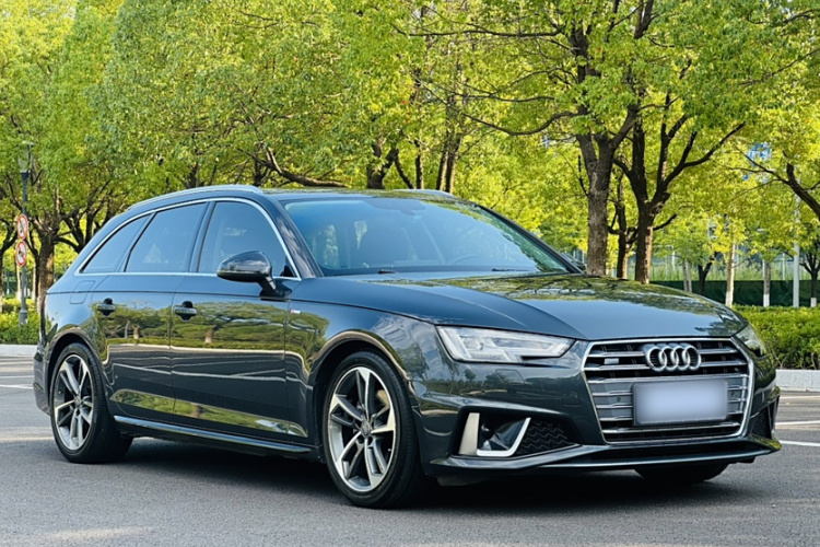 奥迪A4(进口) 2020款 Avant 先锋派 40 TFSI 时尚动感型车身外观6012