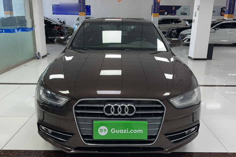 奥迪A4L 2015款 35 TFSI 自动舒适型车身外观6002