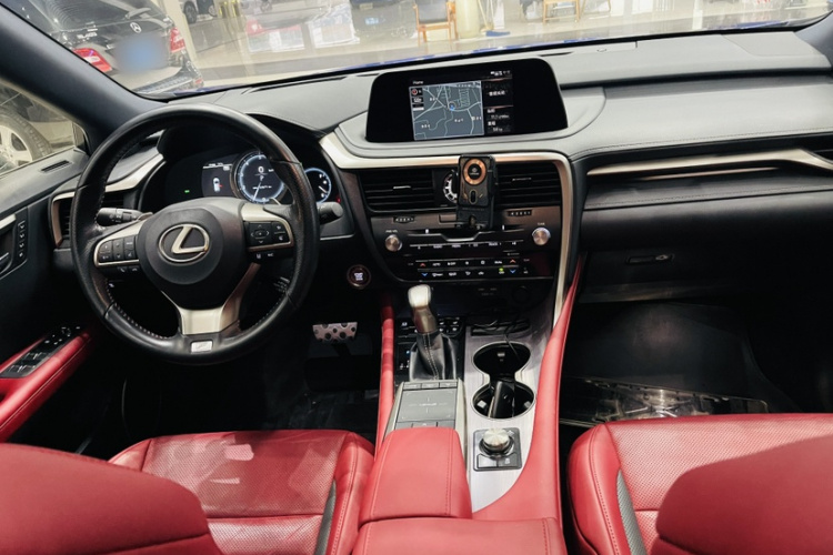 雷克萨斯RX 2021款 300 四驱F SPORT中控内饰7009