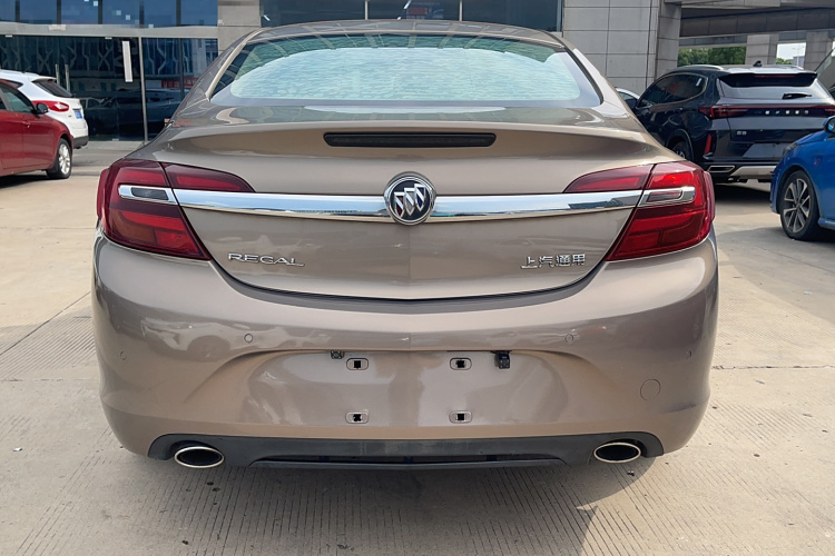 别克 君威 2015款 2.0L 领先时尚型车身外观6