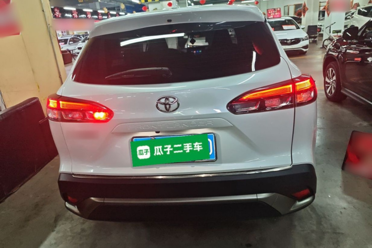 丰田 锋兰达 2022款 2.0L CVT豪华版车身外观6004