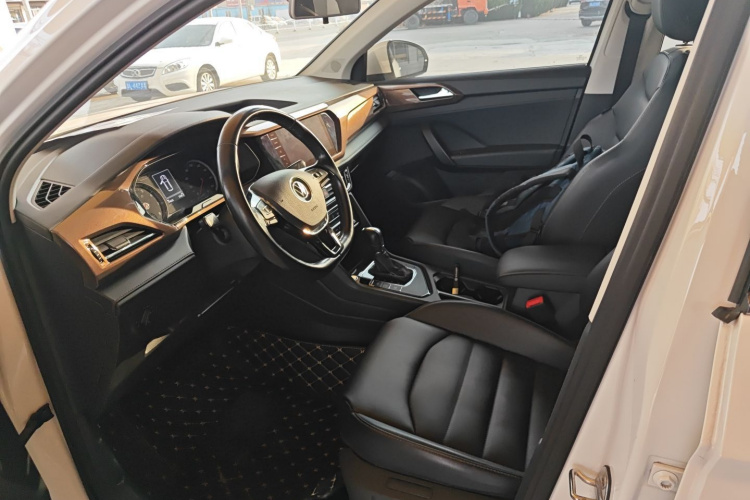 大众 途岳 2021款 280TSI 两驱豪华版PLUS局部细节19
