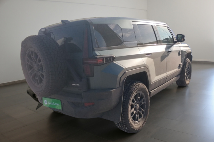 猛士917 2023款 增程基础版车身外观7