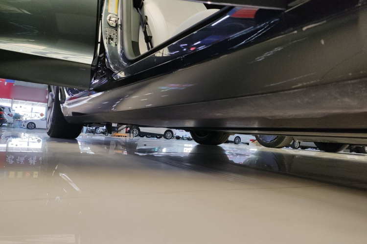 特斯拉 Model 3 2023款 后轮驱动版局部细节9001