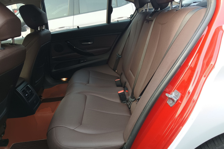 宝马3系 2018款 320Li 时尚型中控内饰21