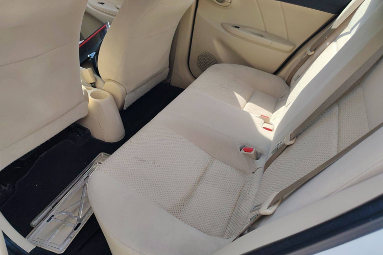 丰田 威驰 2017款 1.5L CVT创行版中控内饰21