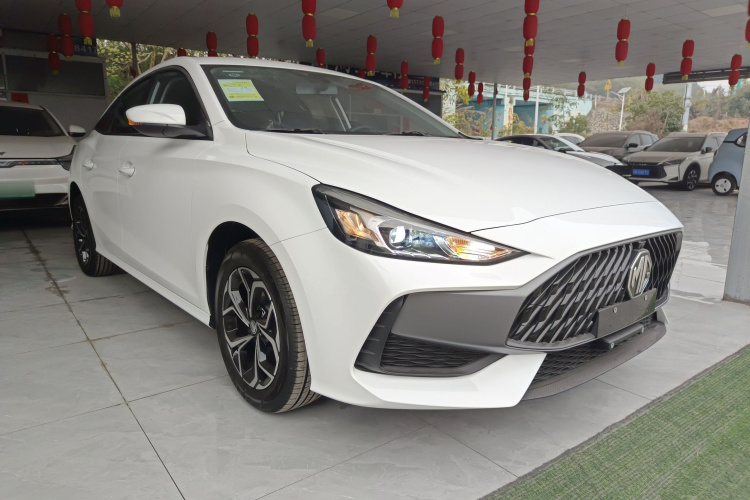 名爵 MG5 2023款 180DVVT 手动风尚版车身外观6002