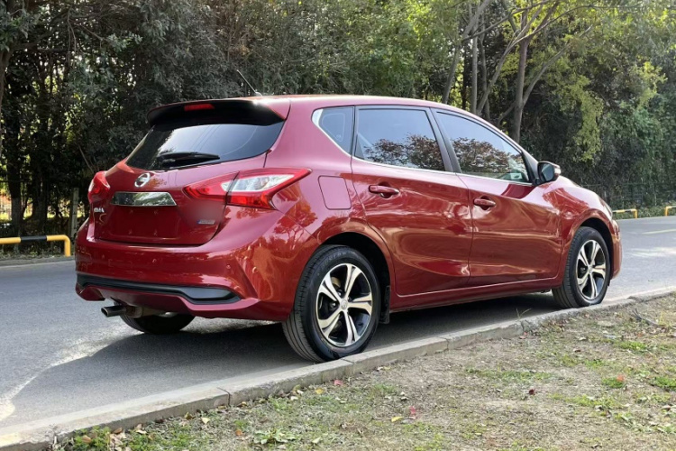 日产 骐达TIIDA 2016款 1.6L CVT智行版车身外观6007