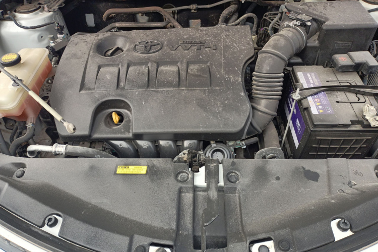 丰田 RAV4荣放 2013款 2.0L CVT四驱新锐版局部细节24