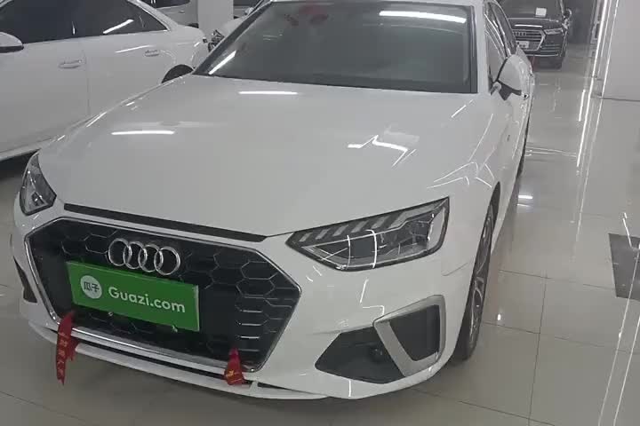 奥迪A4L 2020款 40 TFSI 时尚动感型实拍1