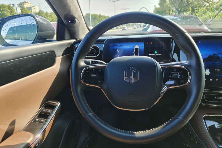 零跑汽车 零跑C01 2023款 增程 316 智享版局部细节13