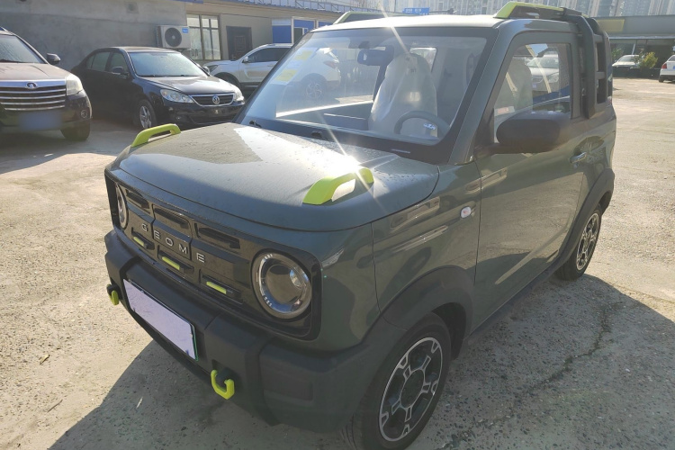 吉利银河 2025款 210km 熊猫骑士车身外观1