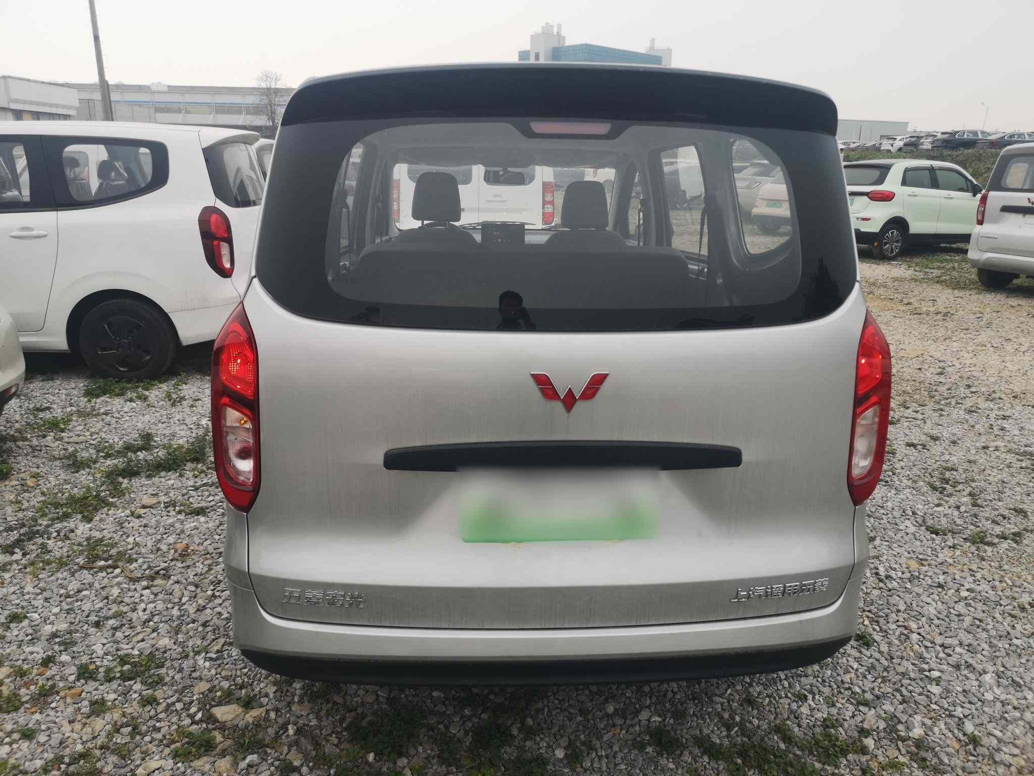五菱汽车 五菱宏光新能源 2025款 增程式混动 50KM 标准型(4)