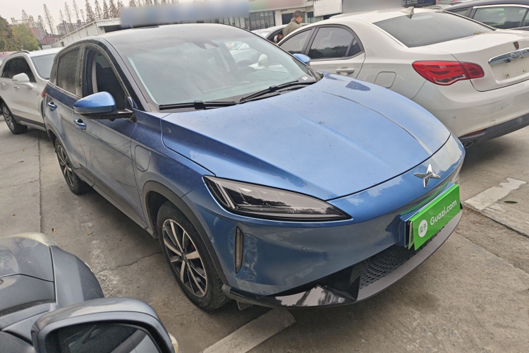 小鹏G3 2019款 尊享版车身外观3