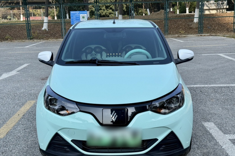 江铃集团新能源 易至EV2 2026款 PLUS+ 舒适型车身外观6005