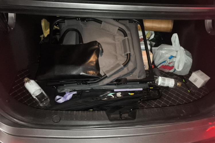 长安 逸动 2020款 PLUS 1.6L GDI 自动豪华型中控内饰23