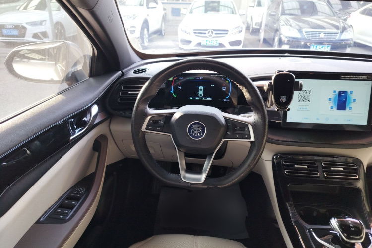 比亚迪 秦PLUS 2024款 荣耀版 DM-i 55KM领先型中控内饰13