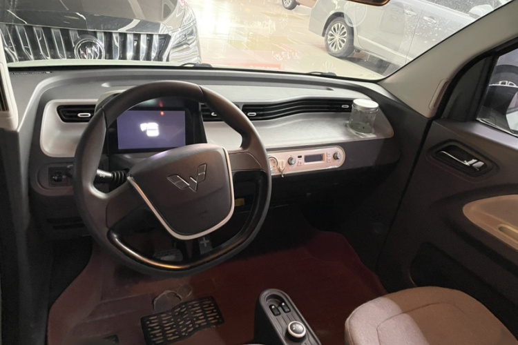 五菱汽车 宏光MINIEV 2022款 马卡龙臻享款 磷酸铁锂中控内饰7002