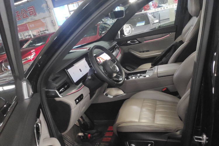 领克09 EM-P 2023款 2.0TD EM-P 远航版AM 六座中控内饰19