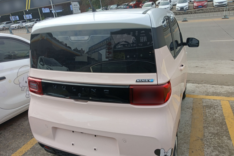 五菱汽车 宏光MINIEV 2021款 马卡龙时尚款 三元锂车身外观6