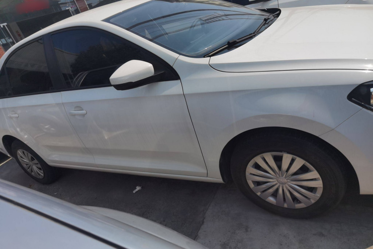 大众 桑塔纳 2019款 1.5L 自动风尚版 国VI车身外观6002