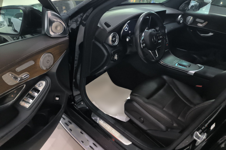 奔驰GLC 2020款 GLC 300 L 4MATIC 豪华型中控内饰20