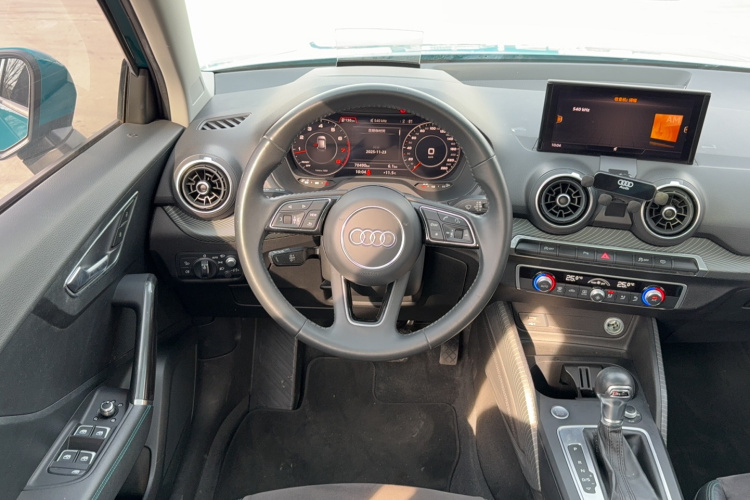 奥迪Q2L 2018款 35 TFSI 豪华致雅型 国V局部细节13