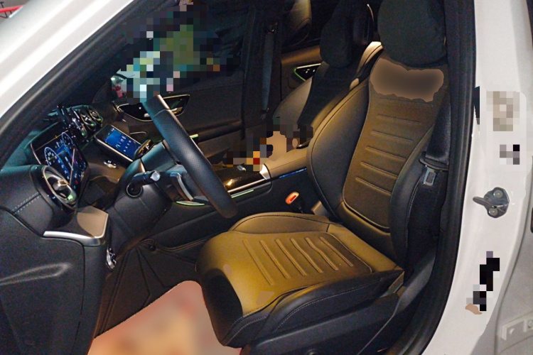 奔驰C级 2023款 改款二 C 260 L 运动版中控内饰19