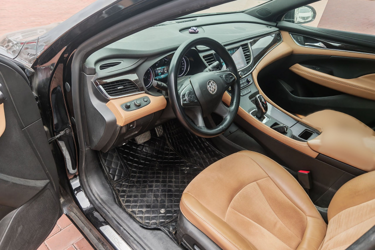 别克 君越 2016款 20T 精英型中控内饰7009