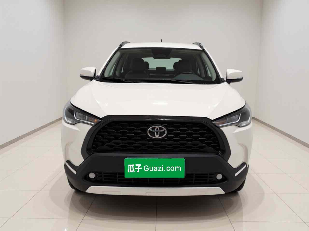 丰田 卡罗拉锐放 2023款 2.0L 先锋版(1)