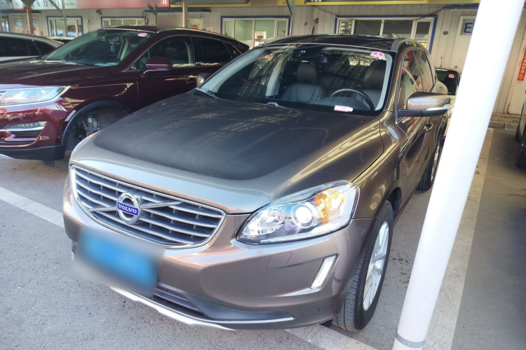 沃尔沃XC60 2017款 T5 智行升级版车身外观1