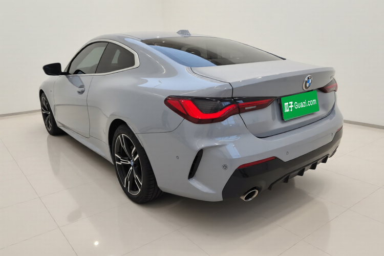 宝马4系 2023款 425i M运动套装车身外观5