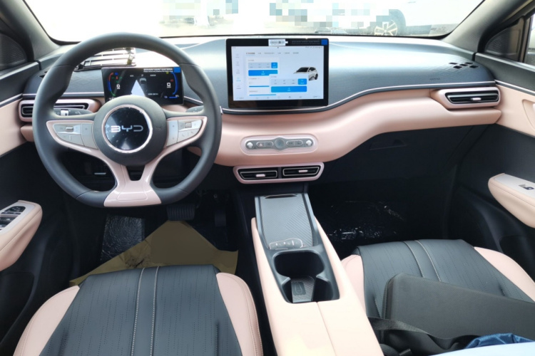 比亚迪 海鸥 2025款 智驾版 305km 活力版中控内饰12