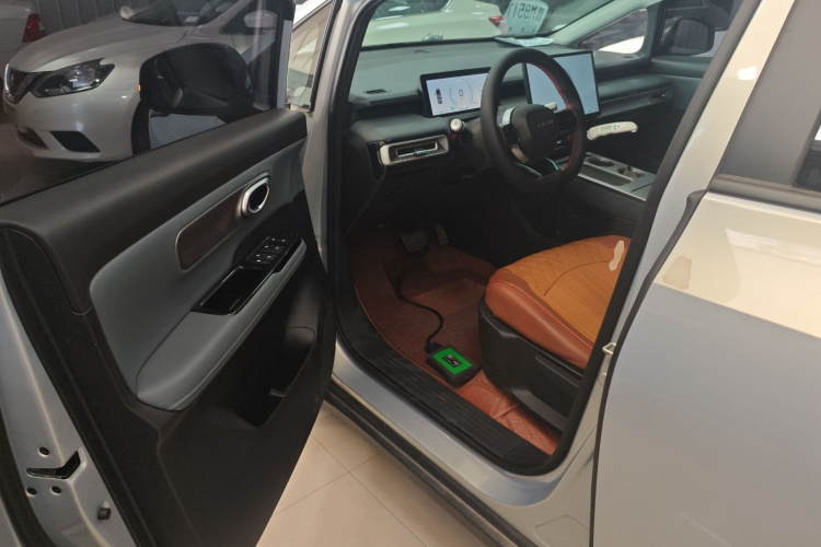 埃安 AION Y 2025款 Plus 510 智享版中控内饰20
