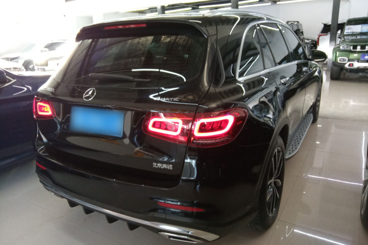 奔驰GLC 2022款 改款二 GLC 260 L 4MATIC 豪华型车身外观7