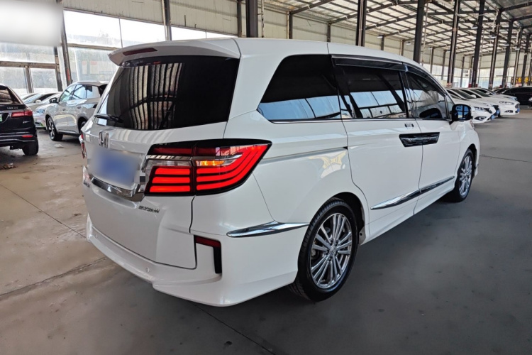 本田 艾力绅 2016款 2.4L 豪华版车身外观7