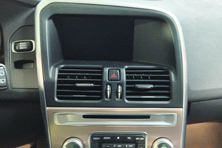 沃尔沃XC60 2017款 T5 智进升级版局部细节16