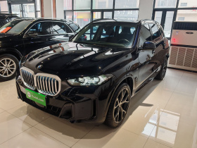 宝马X5 2023款 xDrive 30Li 尊享型M运动曜夜套装