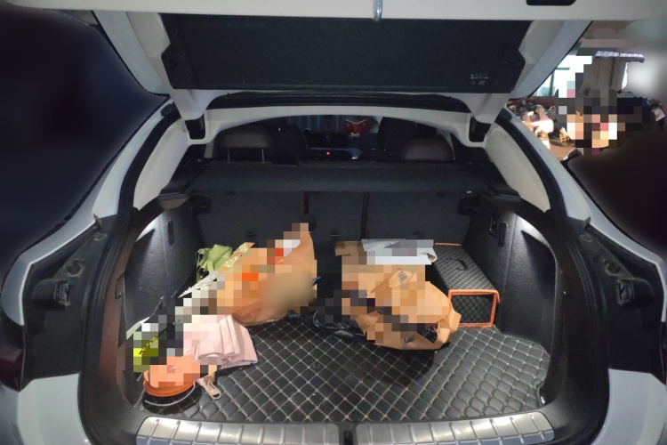 宝马X4 2021款 xDrive 25i M运动套装局部细节23